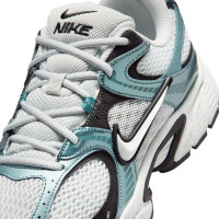 Nike V5 RNR Sneakers Wit Zwart Metallic Groen