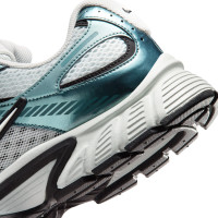 Nike V5 RNR Sneakers Wit Zwart Metallic Groen