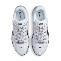 Nike P-6000 Baskets Blanc Metallic Silver Noir