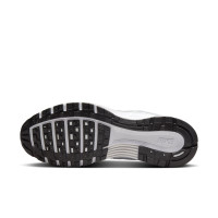 Nike P-6000 Baskets Blanc Metallic Silver Noir