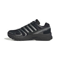 Baskets adidas Adistar Control 5 Cloud, noir, argent, gris, blanc