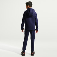 Pantalon de survêtement en polaire Nike FC Barcelona Tech 2026-2027 pour Enfants, bleu foncé, noir, jaune, rouge