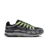 Nike P-6000 Baskets Noir Gris Argenté Métallique Jaune Néon
