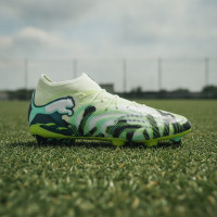 PUMA Future 9 Ultimate Gazon Naturel Chaussures de Foot (FG) Vert Noir Blanc