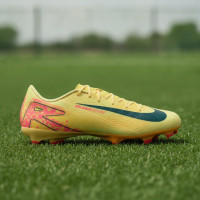 Nike Zoom Mercurial Vapor 16 Mbappé Academy Gras / Kunstgras Voetbalschoenen (MG) Geel Roze Oranje