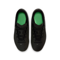 Nike Tiempo Maestro Club Gazon Naturel Artificiel Chaussures de Foot (MG) Enfants Noir Vert Vif Gris Argenté