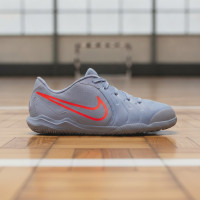 Nike Tiempo Legend 10 Academy Chaussures de Foot en Salle (IN) Enfants Bleu Clair Rouge Vif Noir