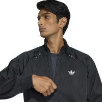 Survêtement adidas Tech Essential noir et blanc