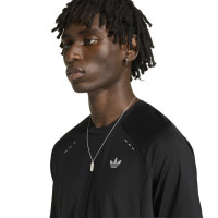 adidas Tech Essential Woven Zomerset Zwart Donkerblauw Zilver