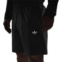 adidas Tech Essential Woven Zomerset Donkergrijs Zilver