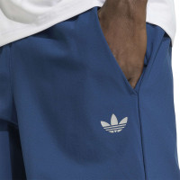adidas Tech Essential Woven Zomerset Donkerblauw Zilver