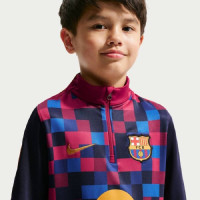 Haut d'entraînement d'avant-match Nike FC Barcelona Strike 1/4-Zip 2026-2027 pour Enfants, rouge, bleu foncé, jaune