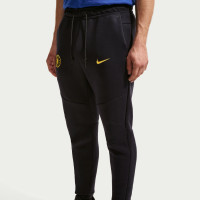 Nike Chelsea Tech Fleece Joggingbroek 2026-2027 Zwart Goudgeel