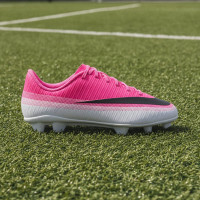 Nike Mercurial Vapor 17 Club Gazon Naturel Gazon Artificiel Chaussures de Foot (MG) Enfants Rose Vif Blanc Noir