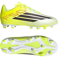 adidas F50 Club Gazon Naturel Gazon Artificiel Chaussures de Foot (MG) Enfants Néon Jaune Noir Rouge