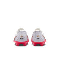 Nike Tiempo Maestro Academy Gras / Kunstgras Voetbalschoenen (MG) Peuters/Kleuters Wit Felrood Goud