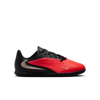 Nike Phantom 6 Low Club Zaalvoetbalschoenen (IN) Kids Zwart Felrood Goud
