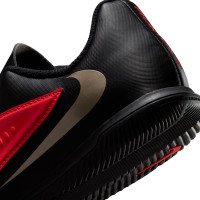 Nike Phantom 6 Low Club Zaalvoetbalschoenen (IN) Kids Zwart Felrood Goud