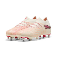 PUMA Future 9 Ultimate IJzeren-Nop Voetbalschoenen (SG) Gebroken Wit Zwart Roze