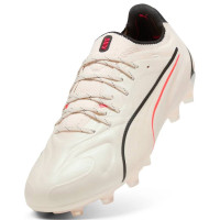 PUMA King 20 Ultimate Gazon Naturel Artificiel Chaussures de Foot (MG) Blanc Cassé Noir Rouge