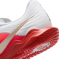 Nike Tiempo Maestro Club Chaussures de Foot en Salle (IN) Blanc Rouge Vif Doré