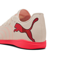 PUMA Future 9 Play Zaalvoetbalschoenen (IN) Gebroken Wit Zwart Roze