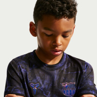 Maillot d'entraînement d'avant-match Nike FC Barcelona x Kobe 2026-2027 pour Enfants, violet, noir, or