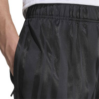 Pantalon d'entraînement adidas Real Madrid EQT 2026-2027 noir et blanc