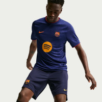 Nike FC Barcelona Pre-Match Trainingsshirt 2026-2027 Blauw Rood Geel