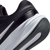 Nike Star Runner 5 Chaussures de Running Enfants Noir Blanc Blanc