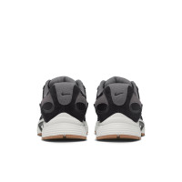 Nike V5 RNR Suede 2 Baskets Noir Gris Argenté Gris Foncé Marron