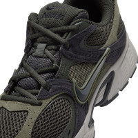Nike V5 RNR Suede 2 Baskets Noir Vert Olive Blanc