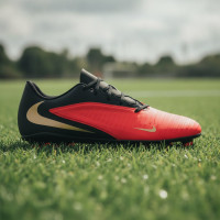 Nike Phantom 6 Low Club Gazon Naturel Artificiel Chaussures de Foot (MG) Noir Rouge Vif Doré