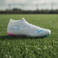 PUMA Future 9 Match Gazon Naturel Artificiel Chaussures de Foot (MG) Blanc Bleu Vif Rose Vif