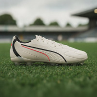 PUMA King 20 Match Gazon Naturel Artificiel Chaussures de Foot (MG) Blanc Cassé Noir Rouge