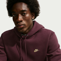Sweat à capuche en polaire Nike Sportswear Club bordeaux doré