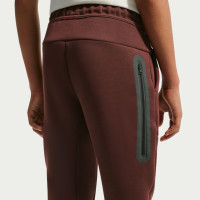 Pantalon de survêtement Nike Tech Fleece Sportswear pour Enfants, bordeaux et noir