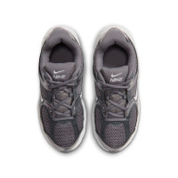Nike V5 RNR Sneakers Kids Grijs Gebroken Wit Iron Grey Cool Grey