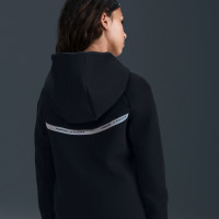 Veste Nike Sportswear Tech Fleece Reflect pour Enfants, noir et argent