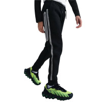Pantalon de survêtement Nike Sportswear Tech Fleece Reflect pour Enfants, noir et argent