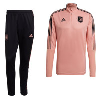 Adidas los angeles rosse store