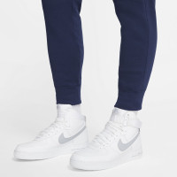 Pantalon de survêtement polaire Nike Sportswear Club bleu foncé blanc