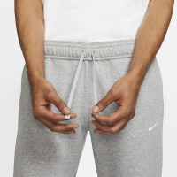 Pantalon de survêtement en polaire Nike Sportswear Club gris blanc